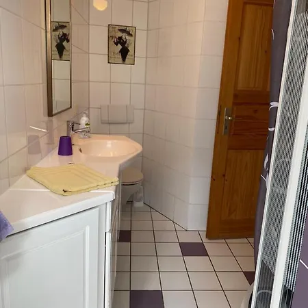 Bed & Breakfast Felsenmuehle 3*