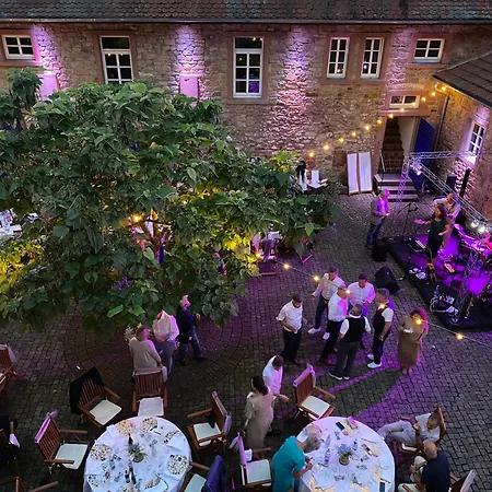 Bed & Breakfast Felsenmuehle *