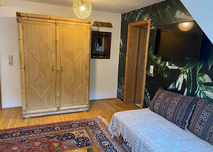 Felsenmuehle 住宿加早餐酒店 诺伊莱宁恩