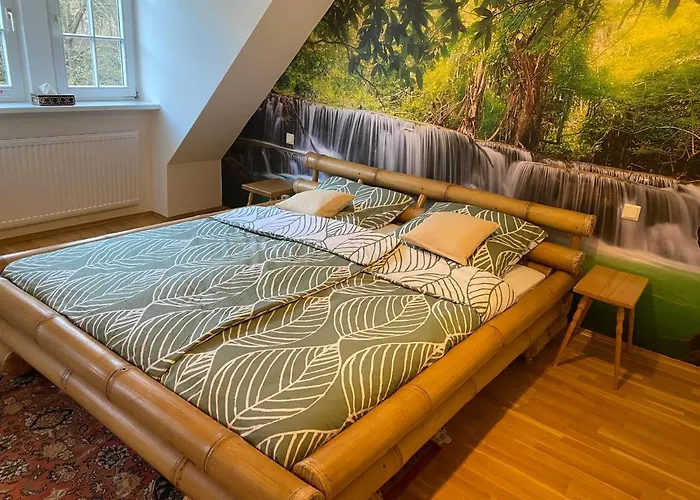 Felsenmuehle 住宿加早餐酒店 诺伊莱宁恩