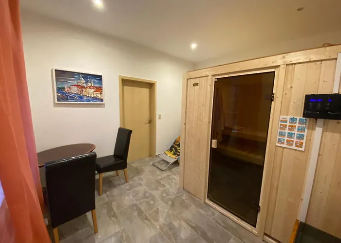 Felsenmuehle 住宿加早餐酒店 诺伊莱宁恩