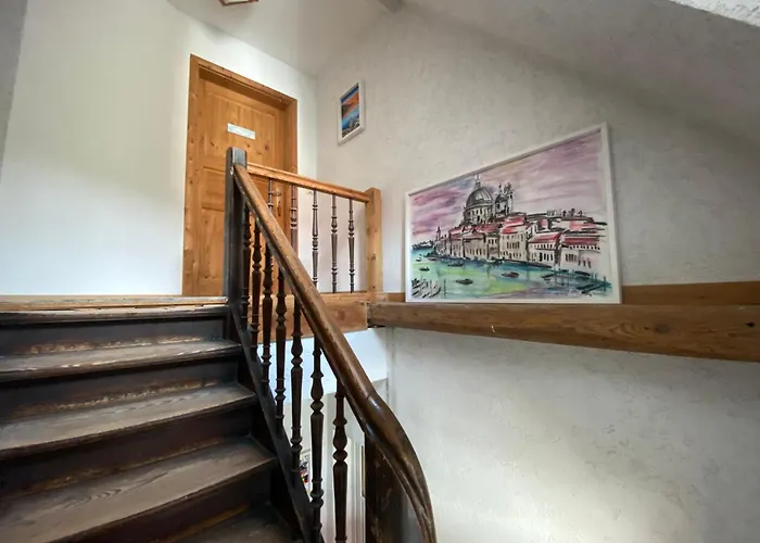 Felsenmuehle 住宿加早餐酒店 诺伊莱宁恩